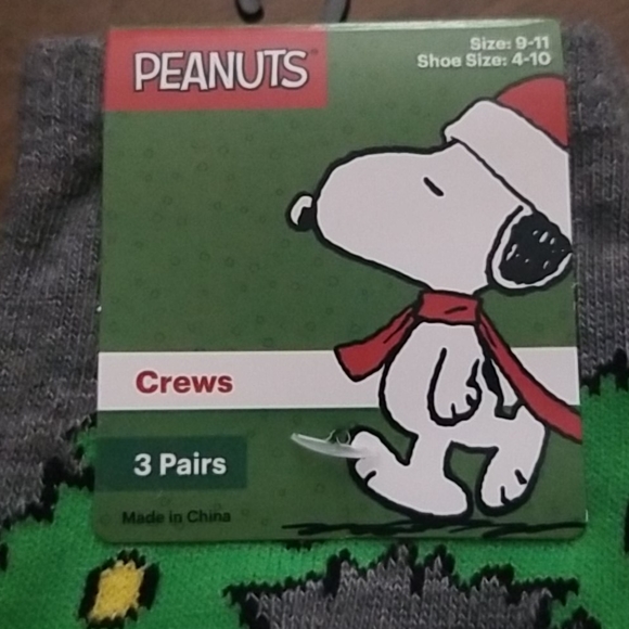 Snoopy crew holiday socks - Picture 5 of 5